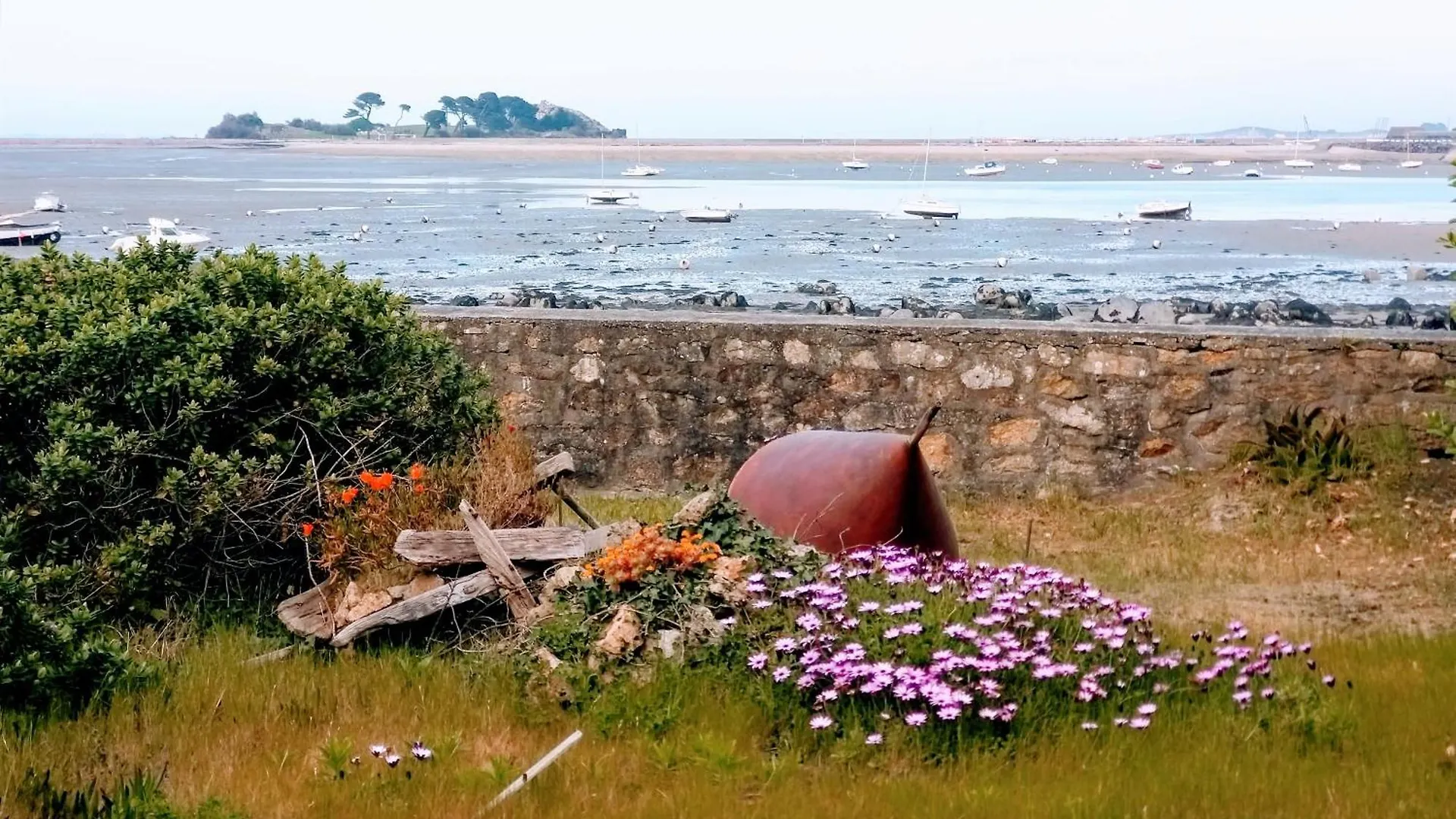 Maison Avec Vue Mer A Saint-Pol-de-Léon Frankrijk